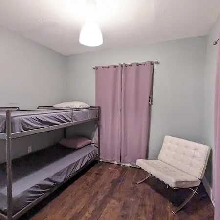 Hostel Miami Cheapest Spot
